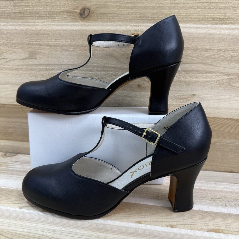 Capezio Closed Toe T-Strap Chorus Black Dance Character Shoes Women's Size 7W - Picture 3 of 13